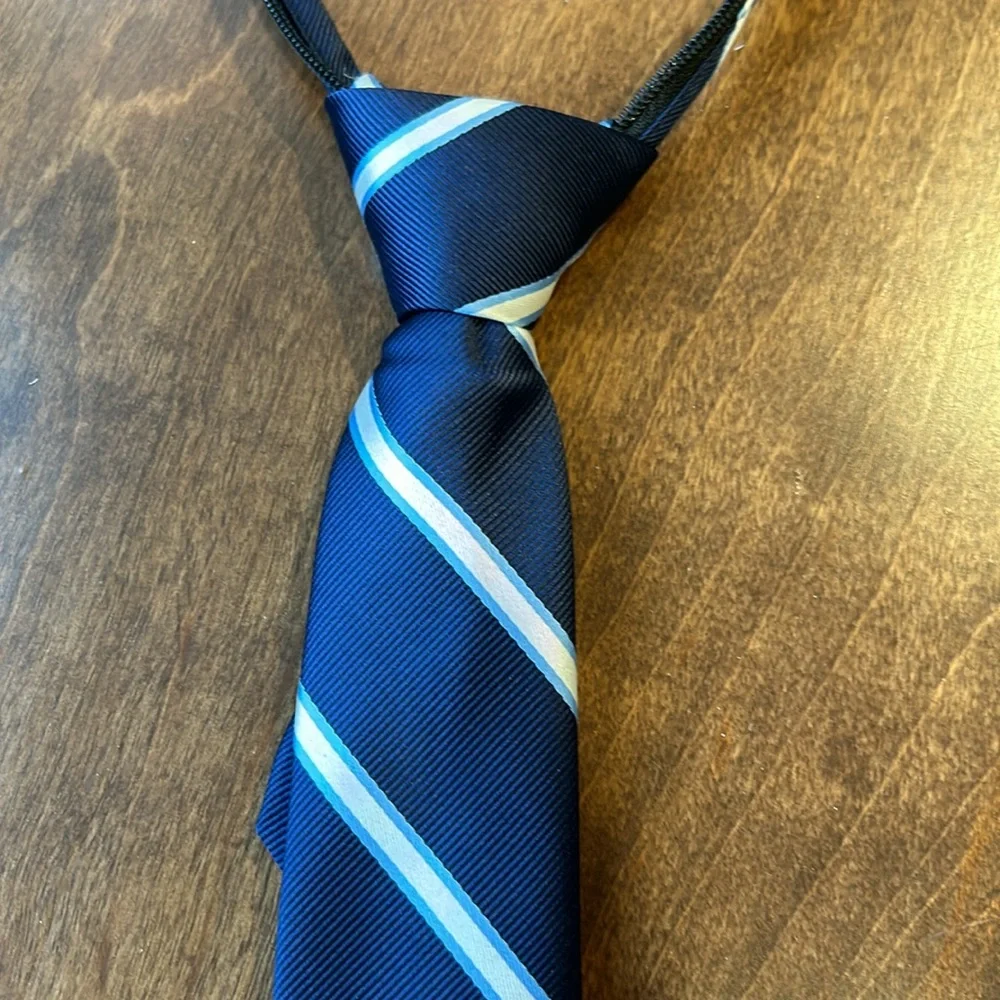 Tommy Hilfiger young boys adjustable Zipper Tie